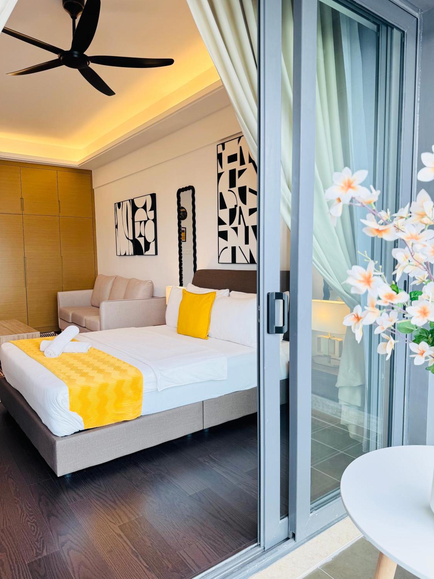 ג'והור בהרו R&F Princess Cove By Homefort Suites מראה חיצוני תמונה