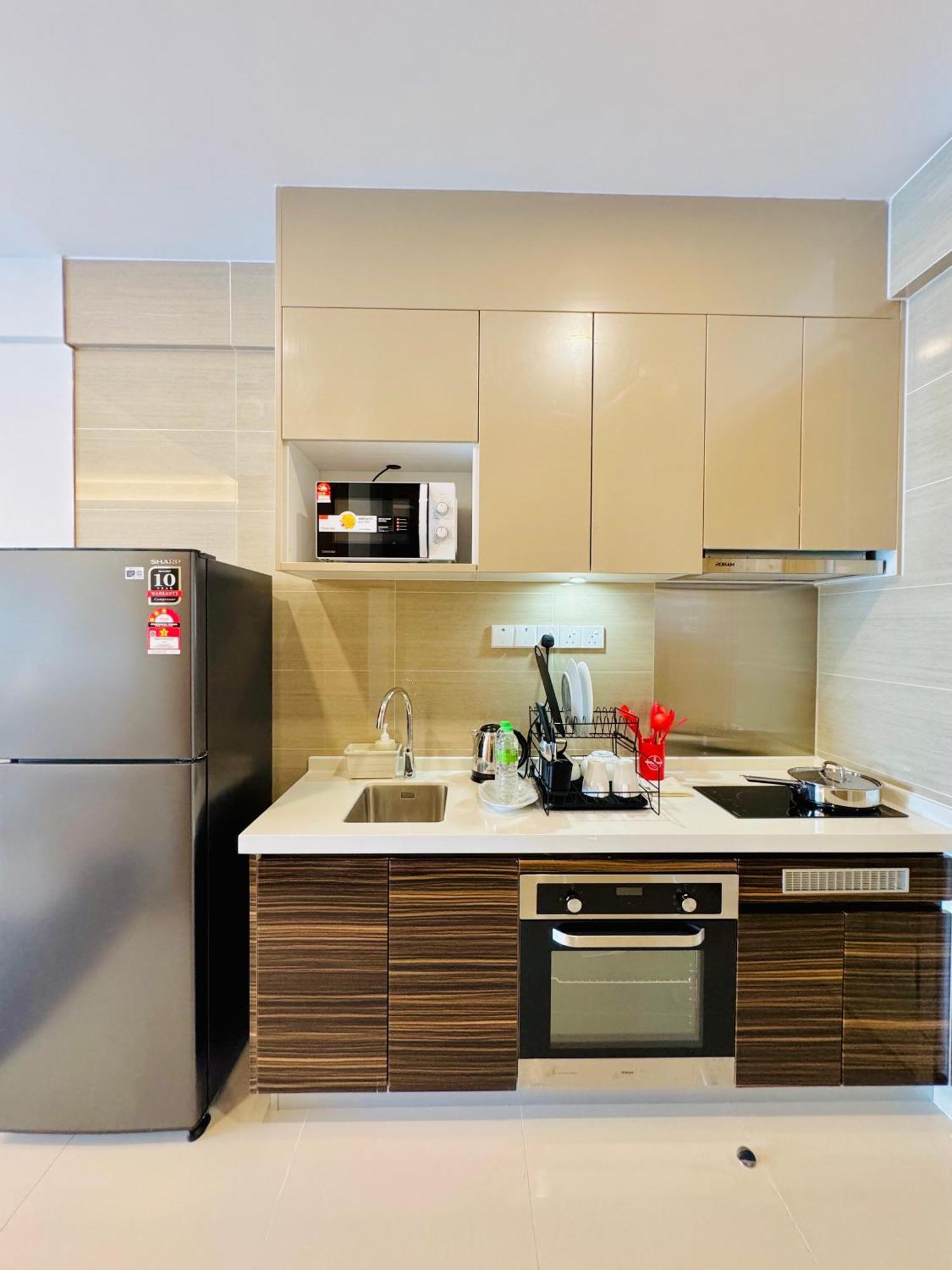 ג'והור בהרו R&F Princess Cove By Homefort Suites מראה חיצוני תמונה