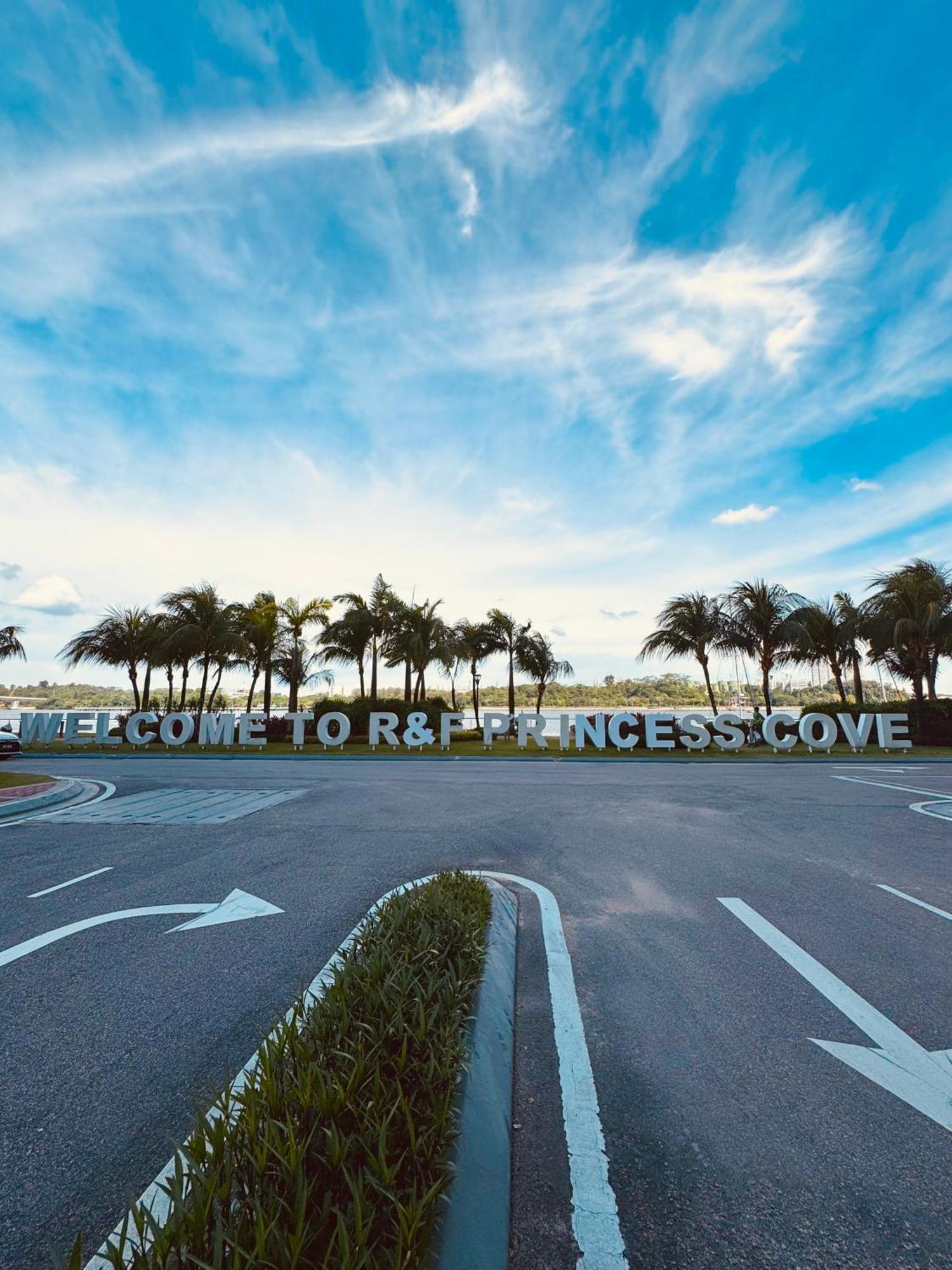 ג'והור בהרו R&F Princess Cove By Homefort Suites מראה חיצוני תמונה