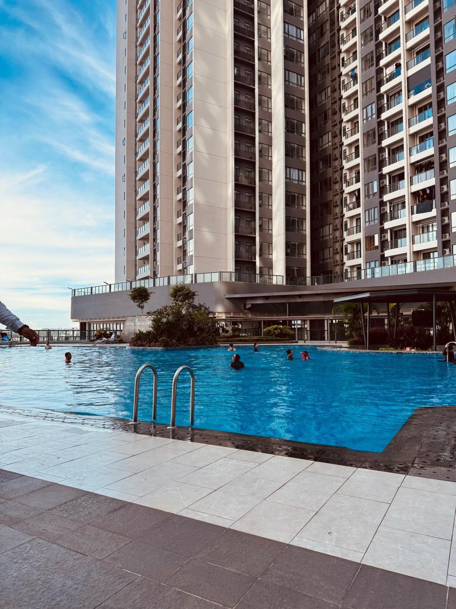 ג'והור בהרו R&F Princess Cove By Homefort Suites מראה חיצוני תמונה